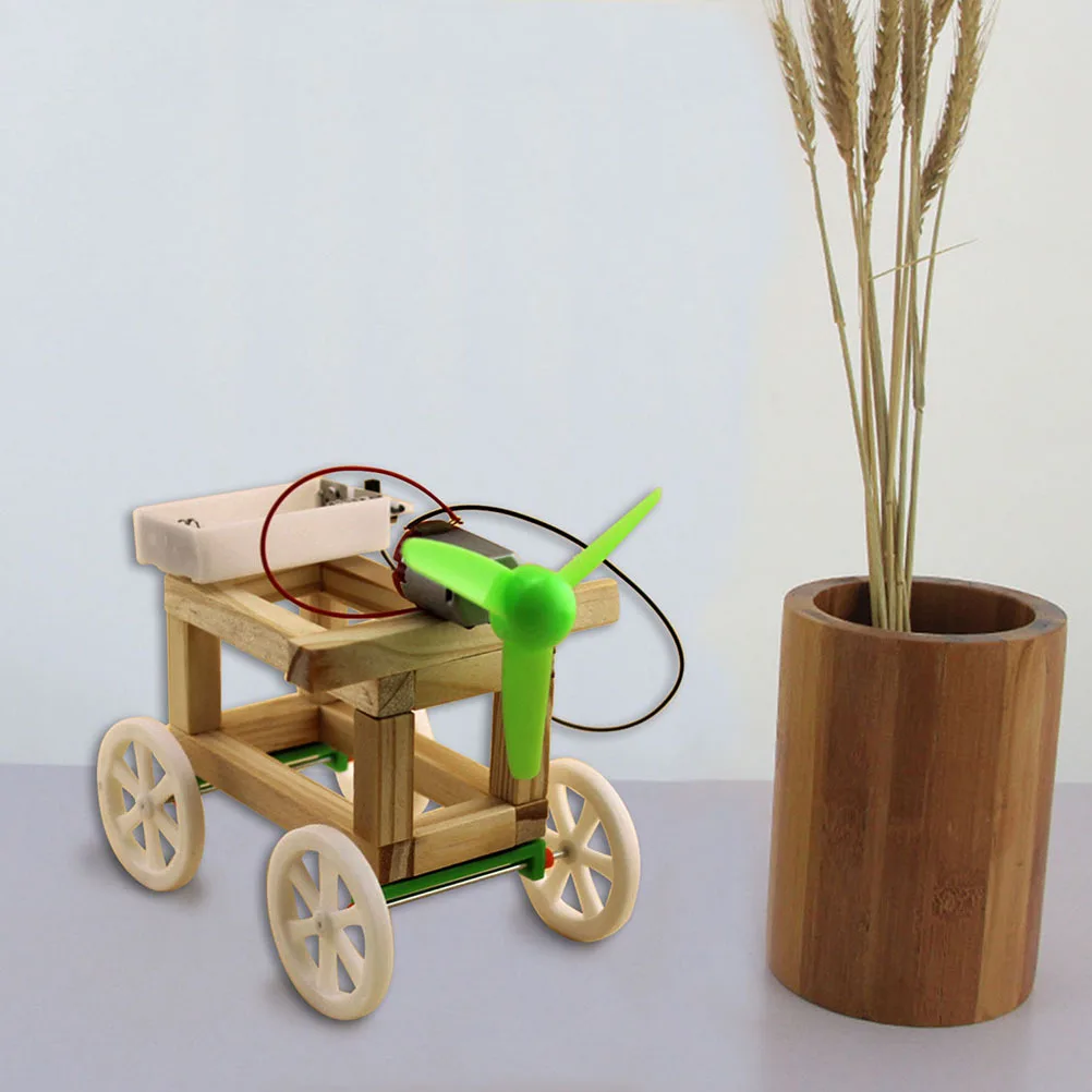 Windbetriebenes Diy-Kit für Kinder, Holzmontage, Auto, pädagogische Wissenschaft, Holzmontage, Stiel, Gebäude, Experimentiergadget