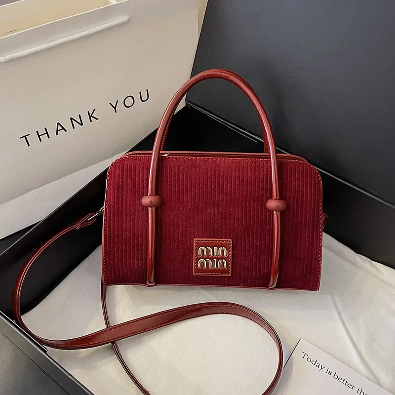 

‌2025 Matte Baguette Bag-Retro Vintage Shoulder Purse for Women,Exclusive Designer Crossbody Bag with Top Handle &Underarm Strap