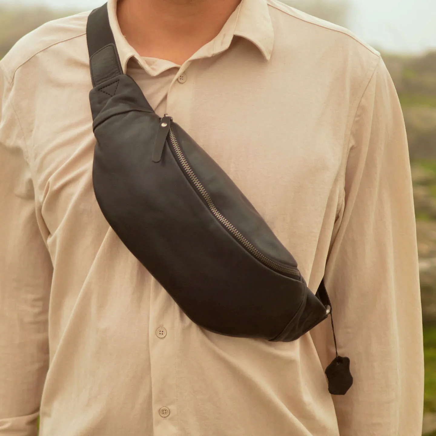 bolso-bandolera-de-cuero-para-hombre-casual-ligero-de-un-solo-hombro-estilo-media-luna-de-piel-de-vacuno-curtida-forma