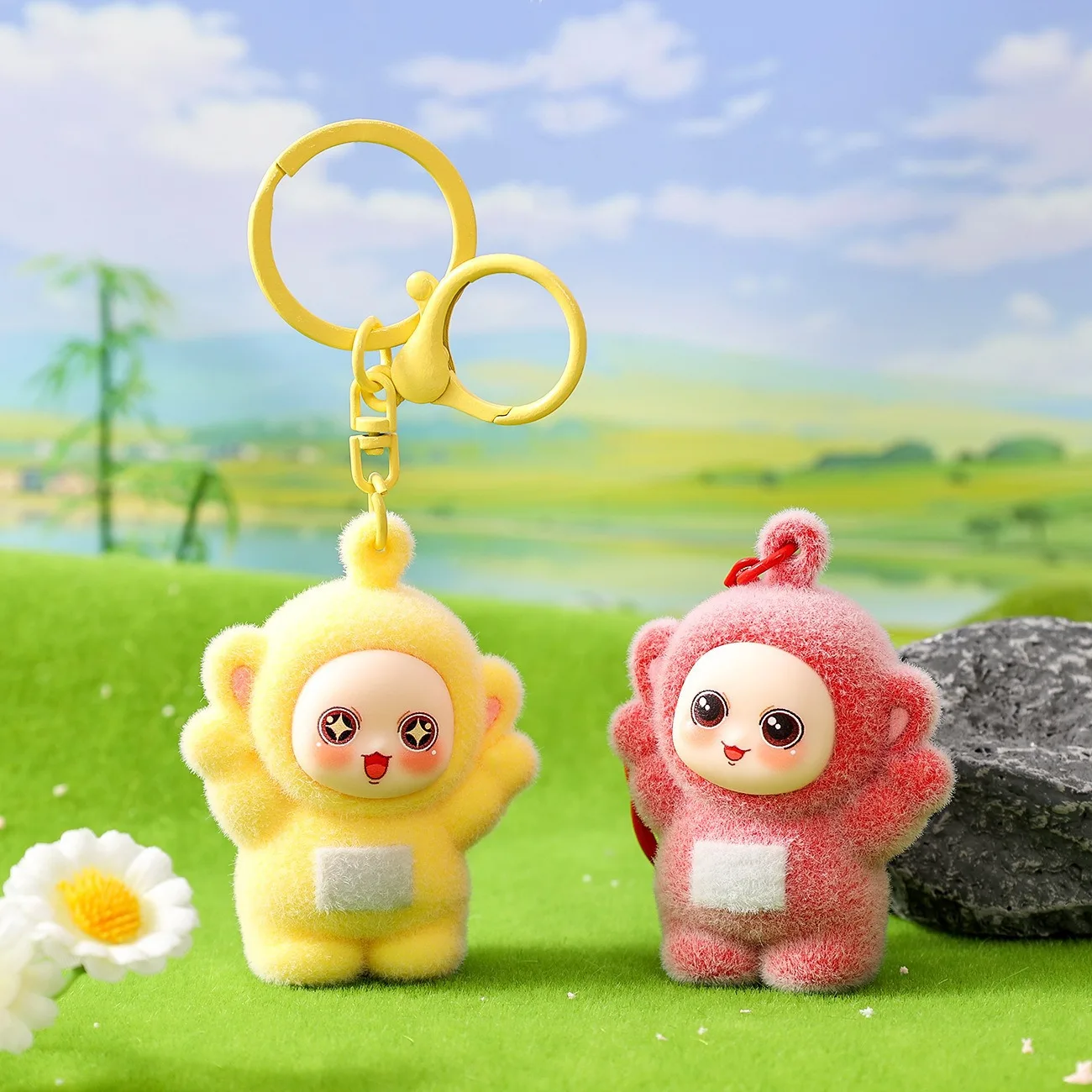 

Plush four-color baby trendy toy keychain pendant, car backpack ornament, cute plush toy