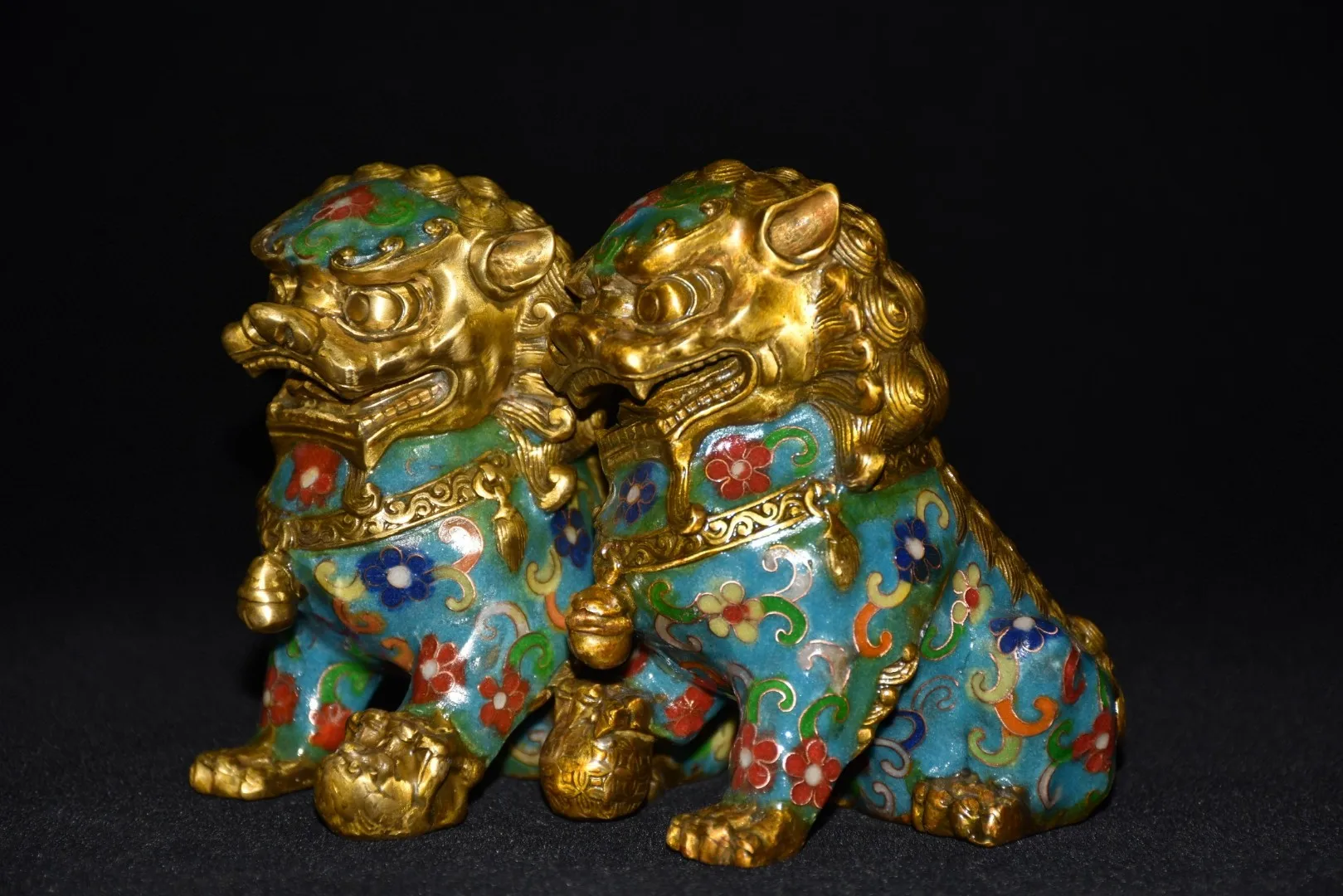 6"Tibetan Temple Collection Old Bronze Cloisonne Lion Statue A Pair Gather fortune Door Lion Ornament Town House Exorcism view 5