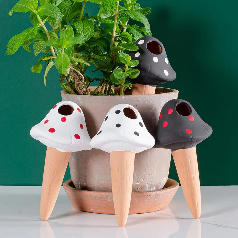 Self Watering Spikes Mushroom Shaped Plant Watering Globes Irrigation Terracotta Watering Device Garden Waterer for Indoor Plant