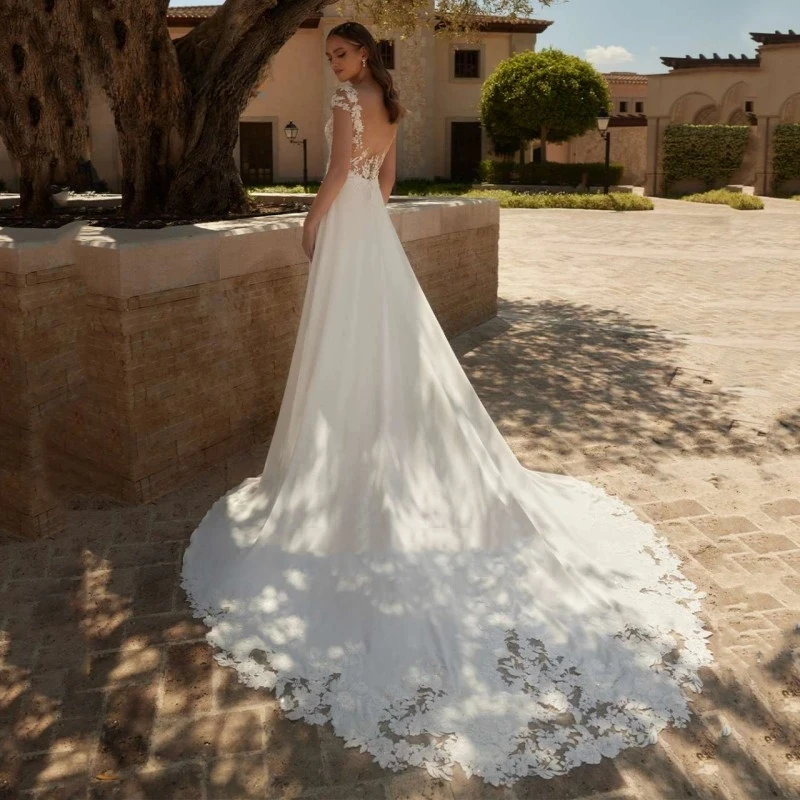 Vestidos de casamento graciosos vintage com trem destacável, decote em v, mangas curtas, vestidos nupciais, apliques de renda, 2024