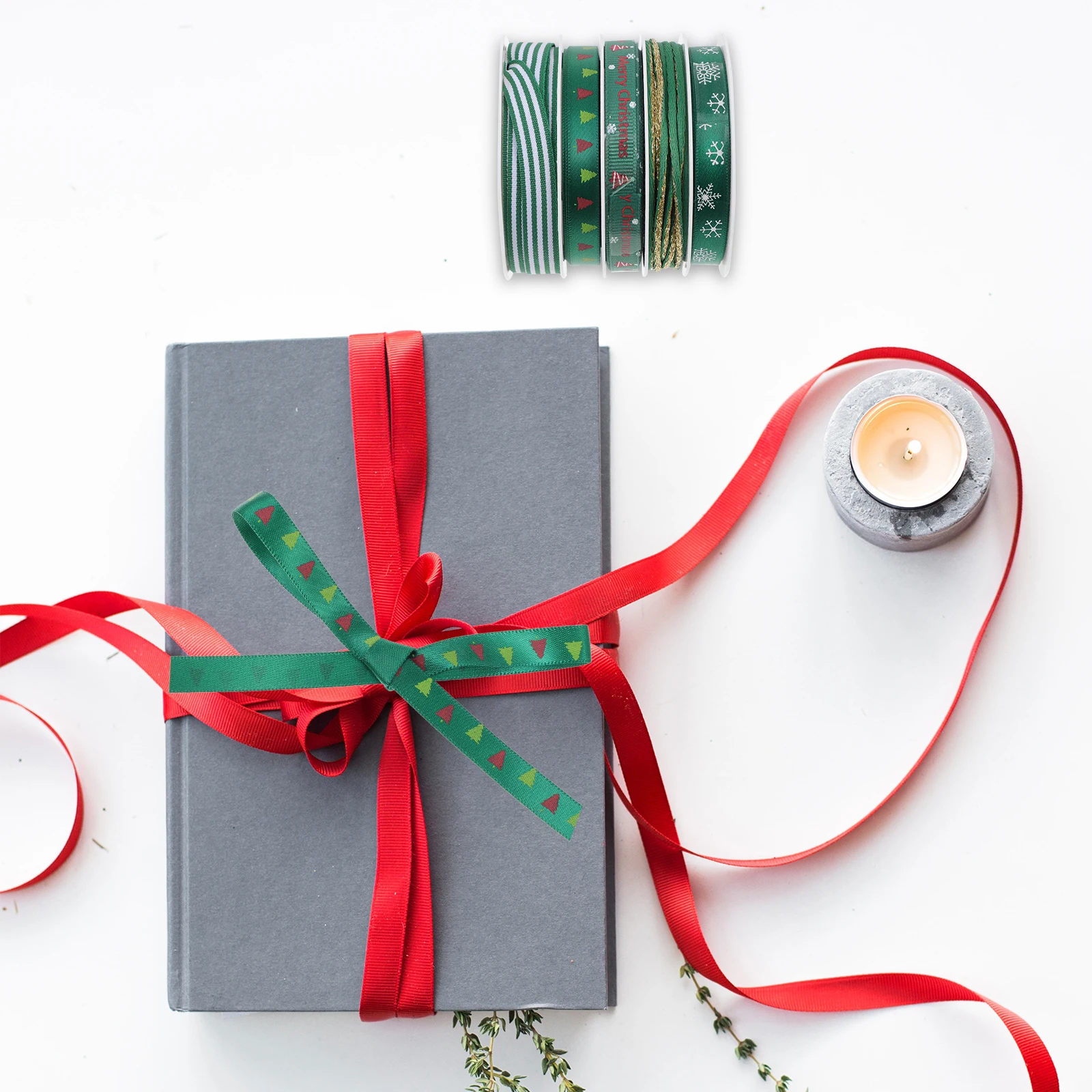 

5Pcs Gift Wrapping Ribbon Decorative Christmas Ribbons Assorted Color Durable Printed Ribbon Rolls for Holiday Party Decoration