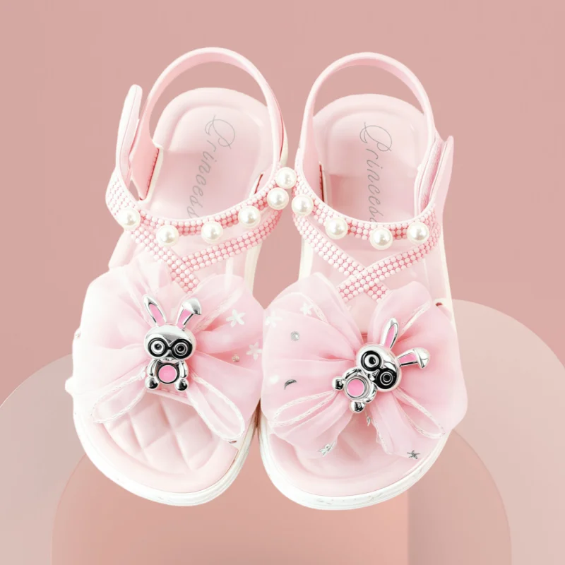 A pair of bow Bunny Bunny Sandals girls' new summer non-slip fashion student sandals girls are light and comfortable and suitabl