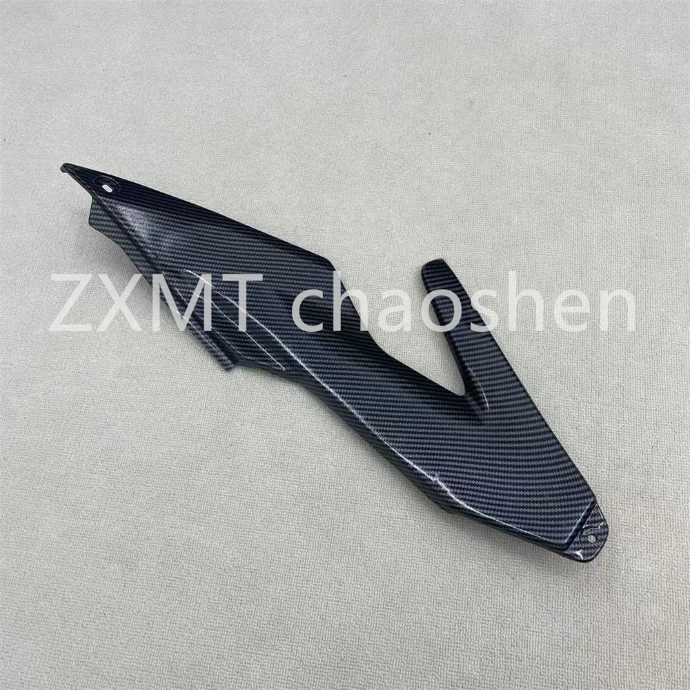 The ABS Motorcycle fairing is suitable for the R25 fuel tank side plate with carbon fiber paint in 2025