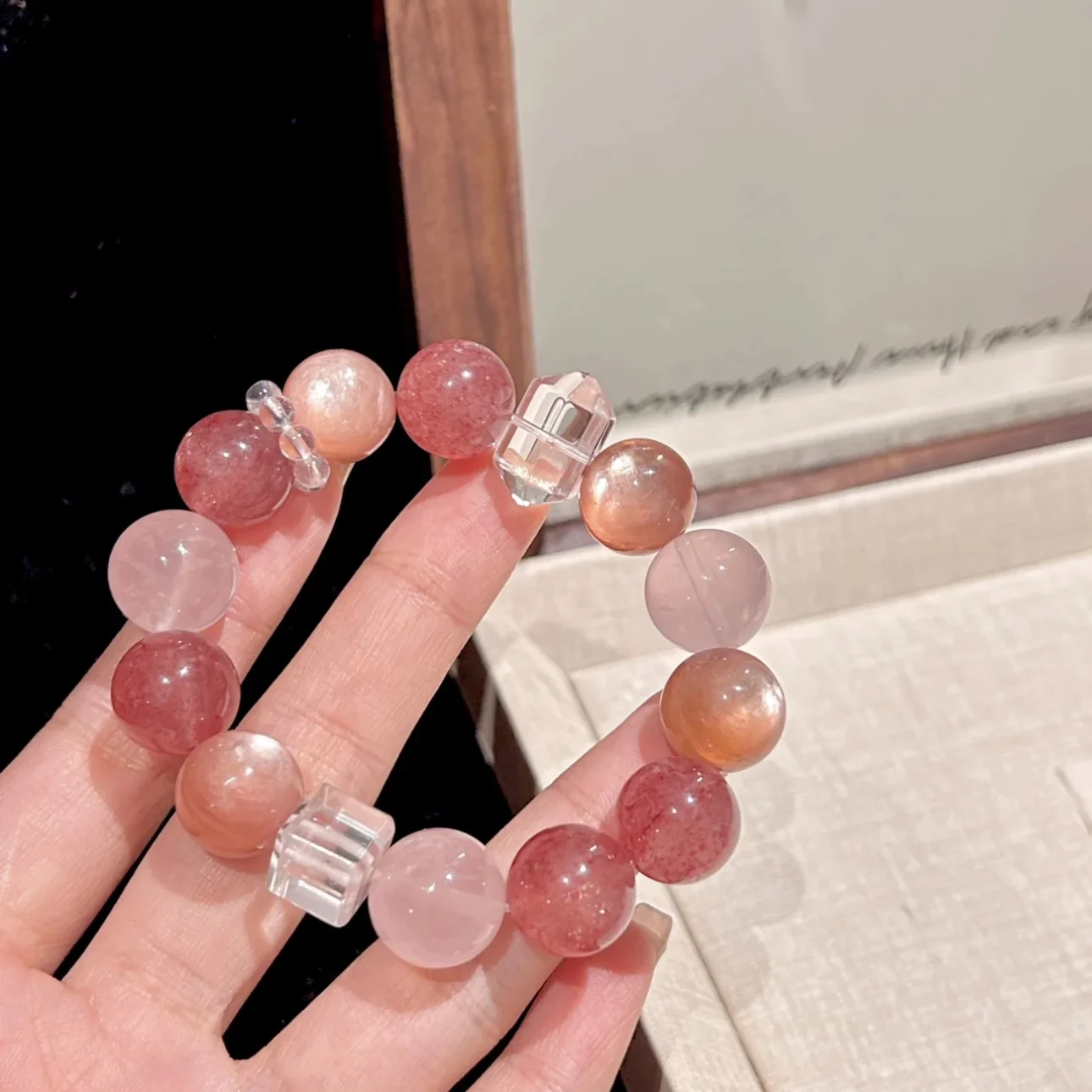 Natural Crystal Strawberry Quartz Rose Quartz White Quartz Sugar Cube Bead Bracelet Niche Crystal Bracelet Gift For Women 2026