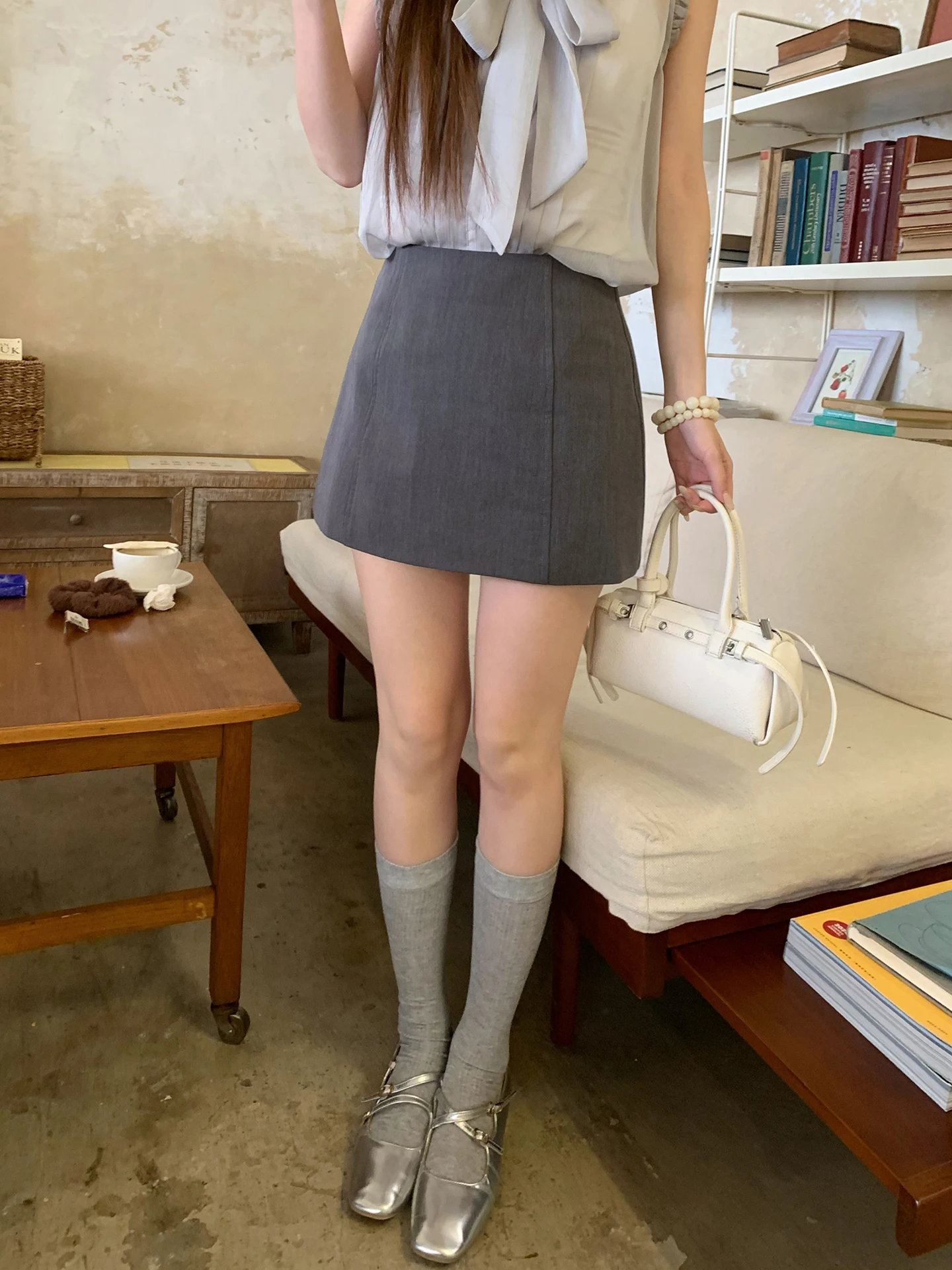 

Юбка А-силуэта с высокой талией для женщин, укороченная, стройнящая, летняя новинка, для офиса, простая, из полиэфирного волокна