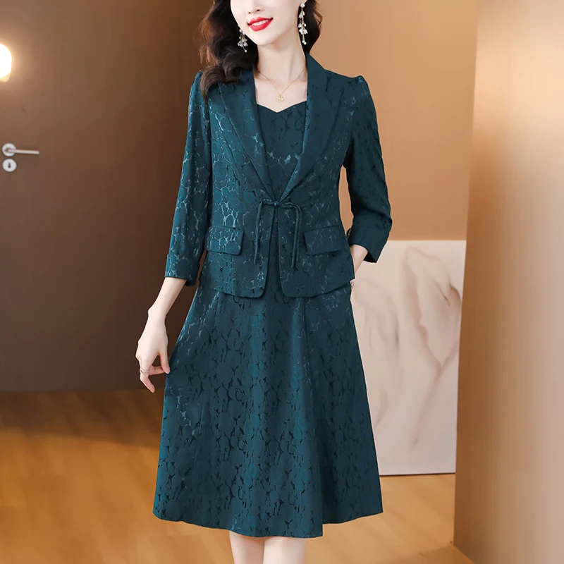 2023 Autumn/Winter New Green Silk Printed Suit Coat Long Sleeve Set Women\'s Loose Large Slim Knee Length Skirt Two Piece Set