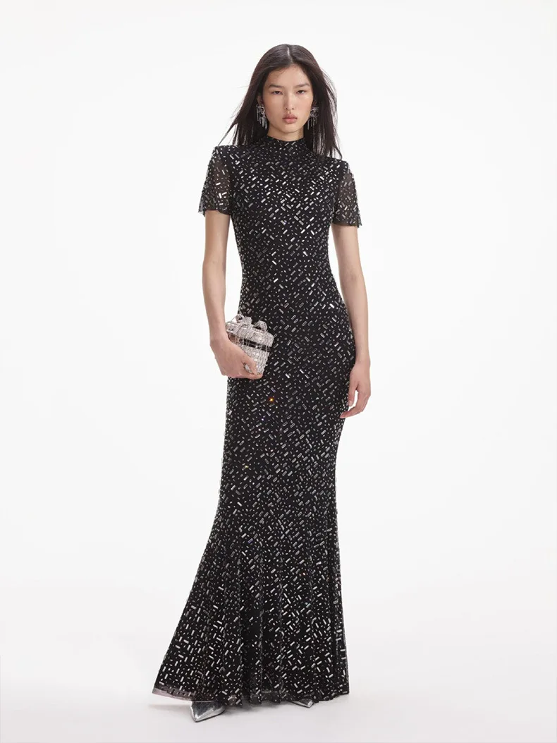 

2025 Women Summer Celebrity Sexy Short Sleeve O Neck Diamonds Beading Black Dress Elegant Evening Party Club Vestido