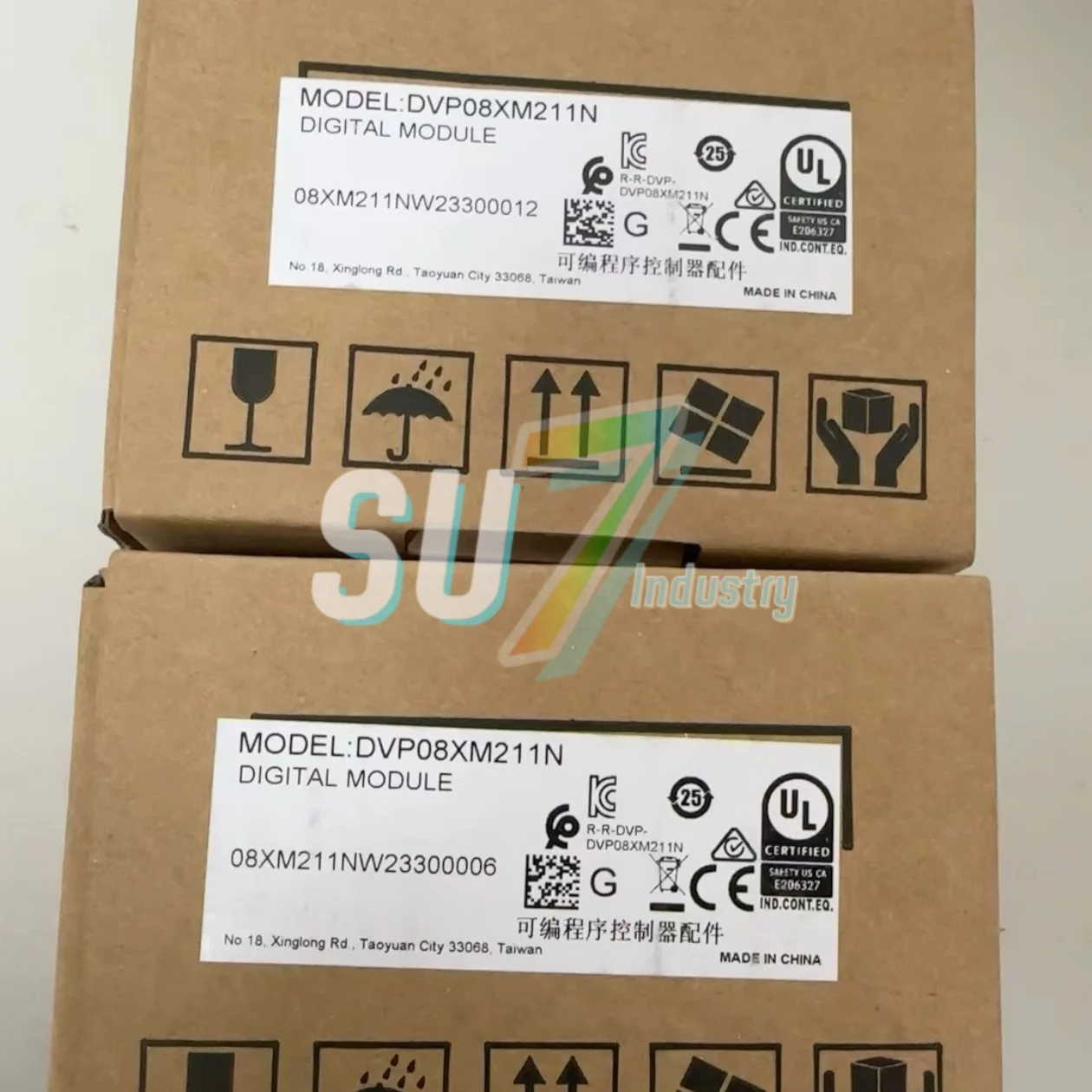 

DVP08XM211N DVP08XN211R PLC Module New In warehouse