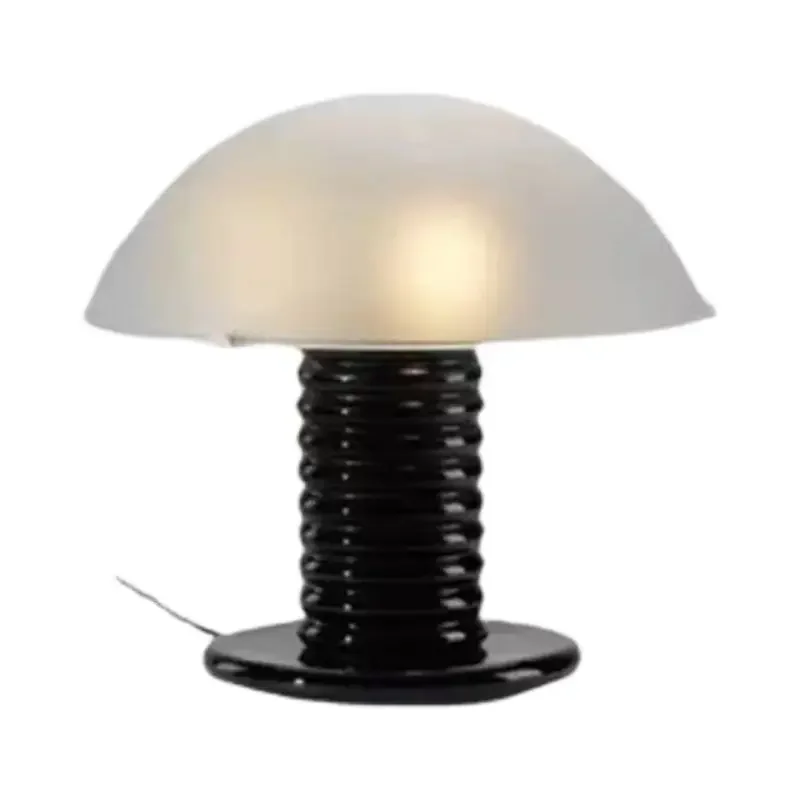 Model room Cream Wind B & B simple living room bedroom bedside study desk lamp