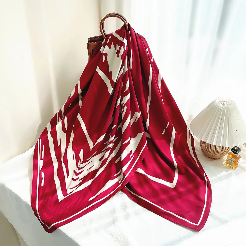 

New autumn fashion 130cm letter Ladies Temperament Decoration Beach Travel Shawl Large Square Scarf party mom gift