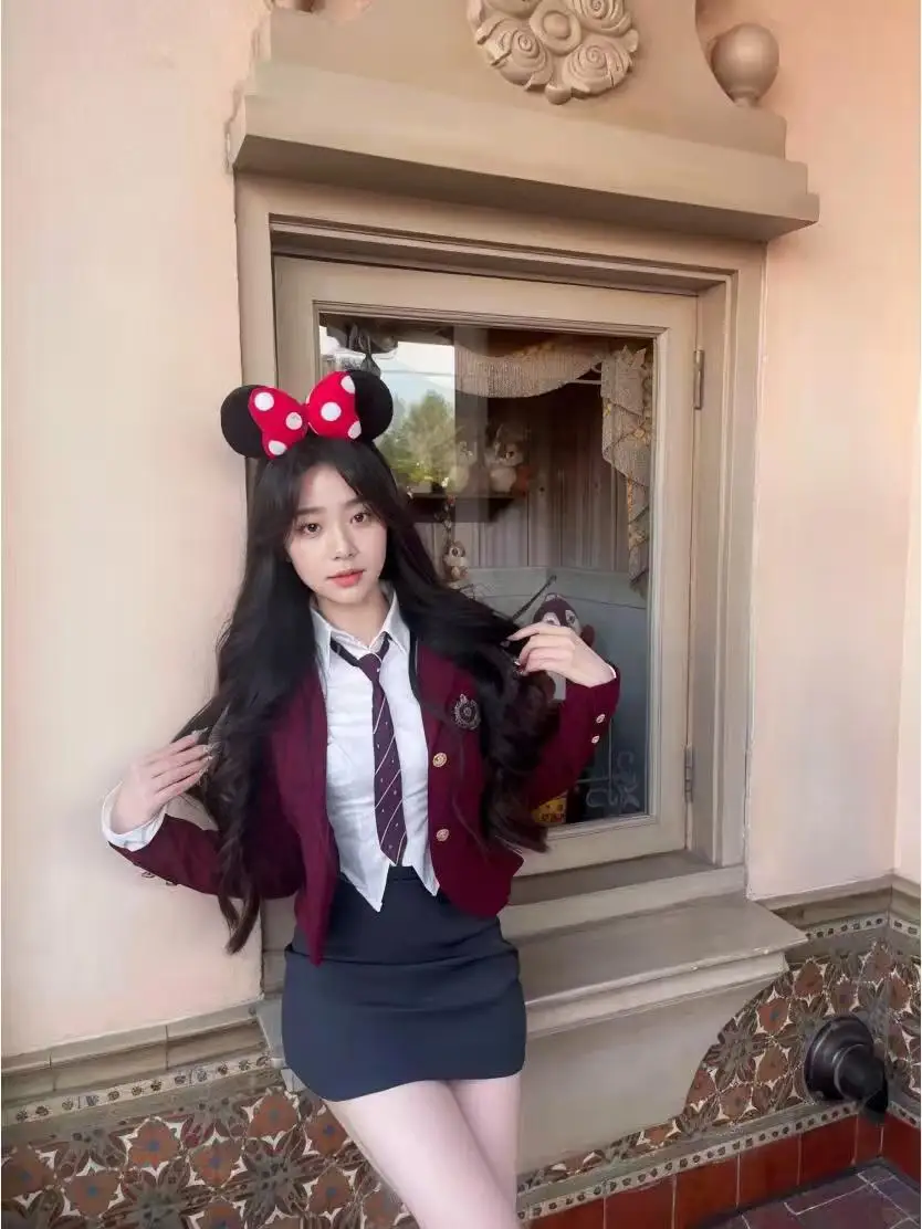 

Костюм в стиле K-Drama: красный костюм-двойка (жакет и юбка) для женщин, длинный жакет, офисный стиль, деловой наряд