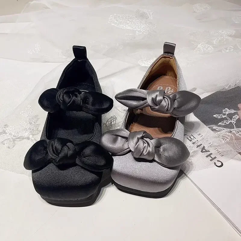 

Girls Shoes Spring New French Retro Princess Shoe Bow Girl dresses Mary Jane Dance Shoes Fashion kid Shoeтуфли для девочки