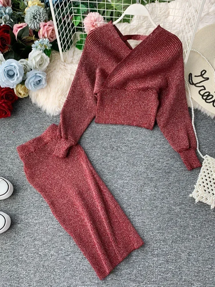 New Women\'s High Waist Bright Silk Knit Bag Hip Skirt Two-piece Fashion V-neck Sweater Bat Sleeve  Two-piece Women\'s Sets GD123