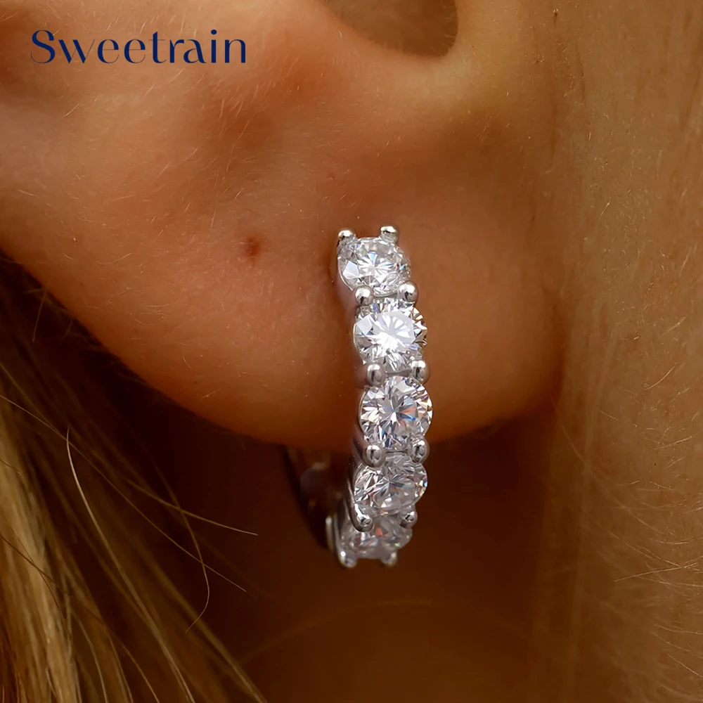 

Sweetrain Moissanite Hoop Earrings 3mm 925 Sterling Silver 18K Gold Plated Huggie Earrings Women Hypoallergenic Sparkling Gift