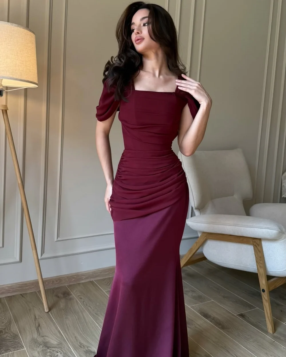

Customized Fashion High Quality Jersey Pleat Mermaid Square Neck Long Dresses Bespoke Occasion Dresses Modern Style Matching