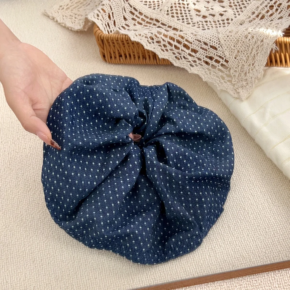 Korean hair accessories retro simple mesh polka dot large intestine hair band Eugen yarn fabric head flower temperament hair rope head ring women