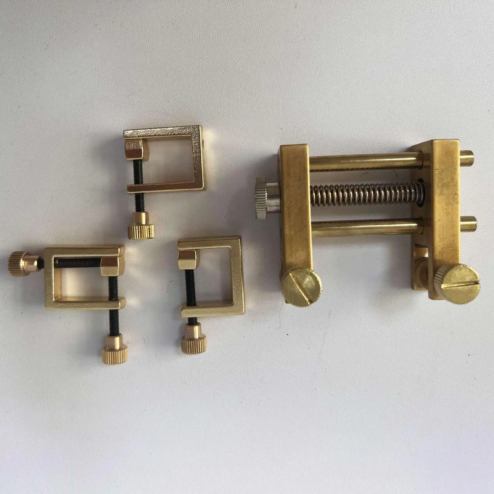 

Double Sided Violin Cracks Adjust Clamp Brass Repair Tool Set for Violin Supplies and Musical Instruments