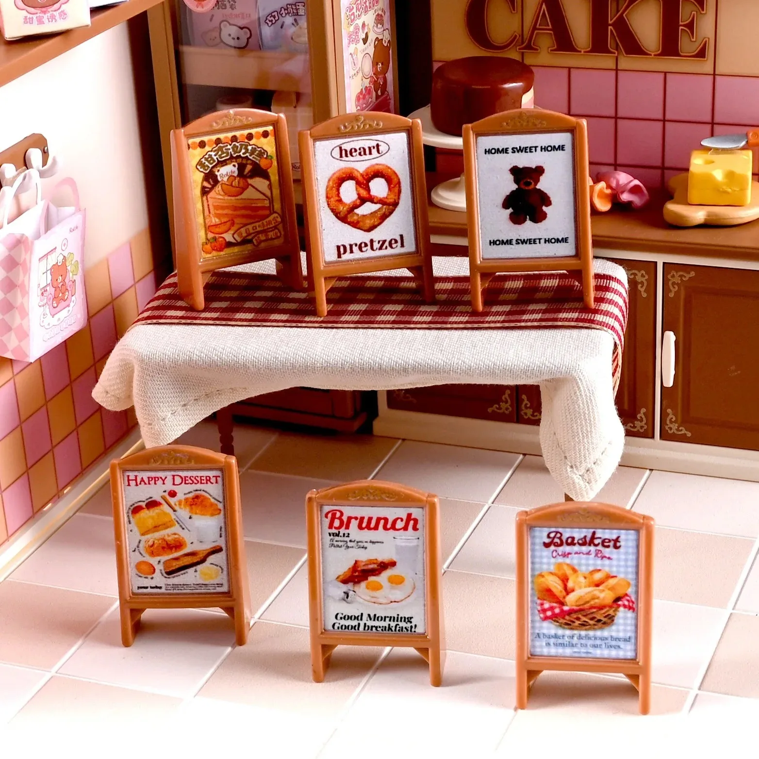 Kawaii 10Pcs Resin Mini Signboard, Cake Shop Display Ornament for Dollhouse