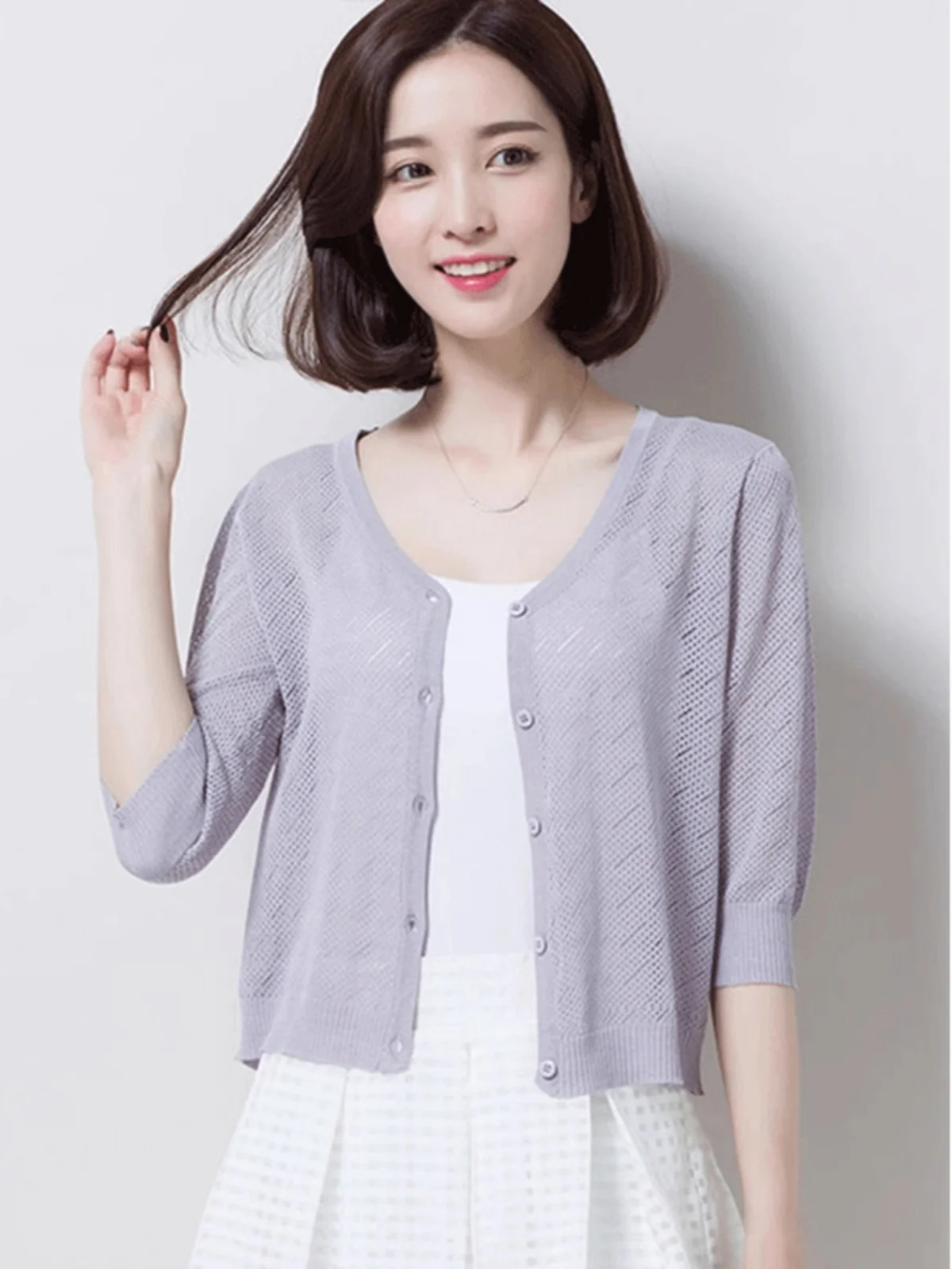 Ice Silk Knitted Short Sleeve Cardigan Women's Light Weight Hollow out Design Air Conditioning Top Thin Outerwear Summer Fashion