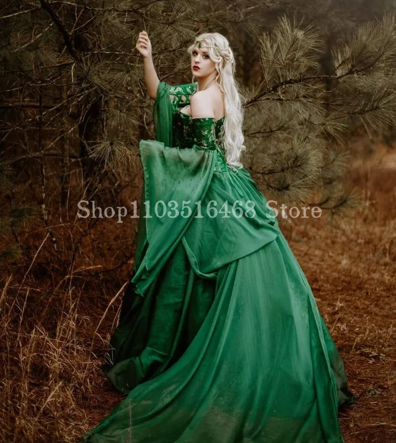 Vintage Victorian Laced Prom Dresses Emerald Green Medieval Elf Flared Sleeve Strapless Long For Women Special Occasion