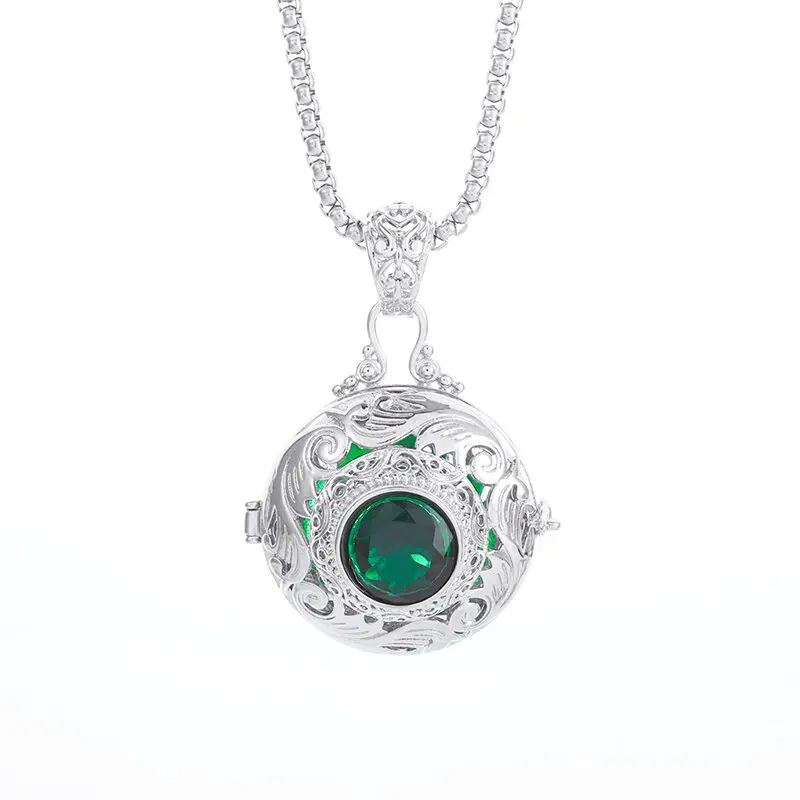 Vintage Green Crystal Necklace Carved Handmade Hollow Aroma Box Pendant for Women Fashion Trendy Multifunctional Jewelry Gift