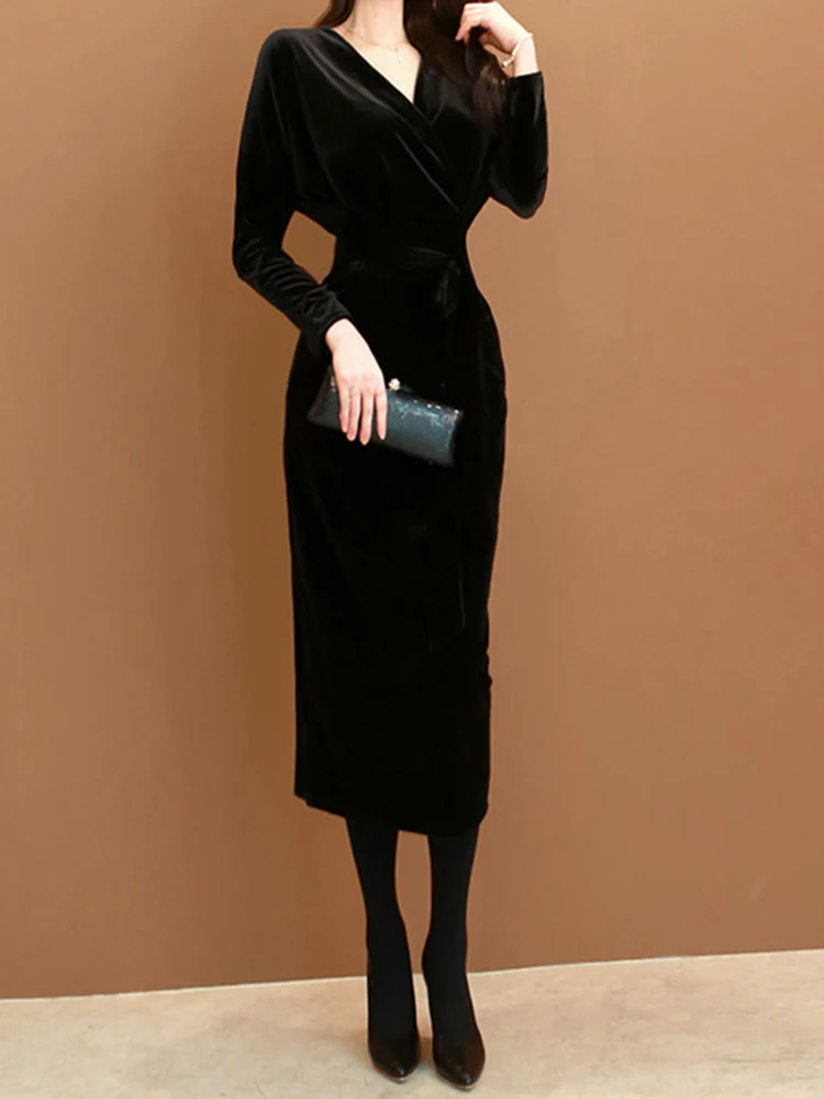 New Fashion Elegant Women Dress Temperament Retro Casual Lady Black Simple V-Neck Wrap Slim Velvet Club Robe Femme Mujer Vestido