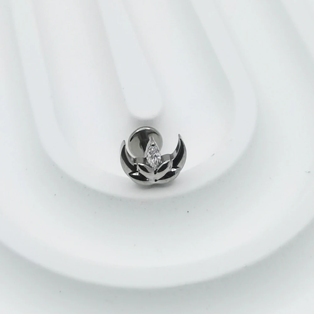 QM ASTM F136 التيتانيوم دفع دبوس Labret القرط الزنمة اللولب ثقب الجسم مجوهرات