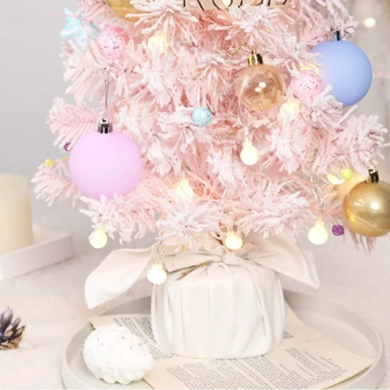 ساحر معكرون اللون الدورية صندوق تشغيل الموسيقى سطح المكتب الصغير شجرة عيد الميلاد ديكور الحلي فكرة هدية نهائية لعائلة الأصدقاء