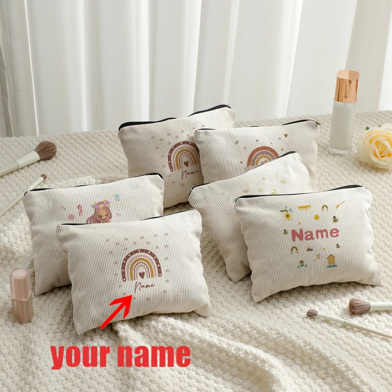 Bolsa de maquillaje de aseo personalizable con nombre, sirena, lindas nubes de arcoíris, dinosaurio Pastel, regalos para niños y niñas