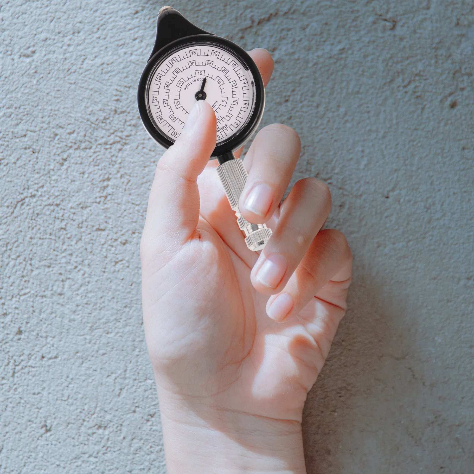 

Compact Map Measurer Distance Tool Plastic ABS Material Outdoor Camping Compass Gauge Map Accessory Kilometers Miles Measurement