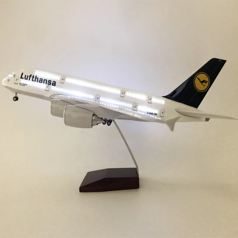 

47CM Large Model Luthansa Airways Airplane A380 Model 1:160 For Adults With LED Light Gift for Collect bedroom decor items