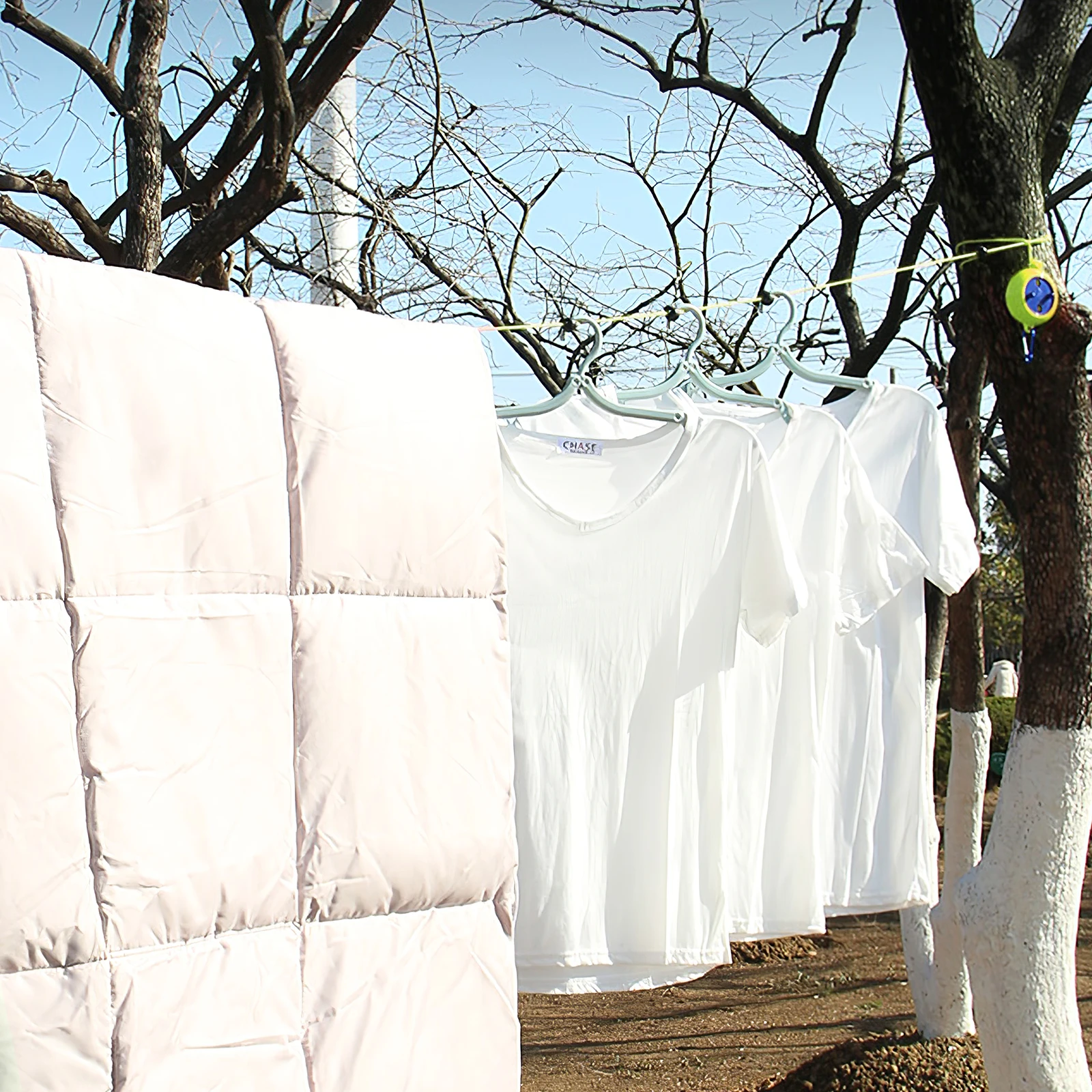 

1Pcs Compact Plastic Travel Clothesline Cord Practical Laundry Line for Indoor and Outdoor Drying