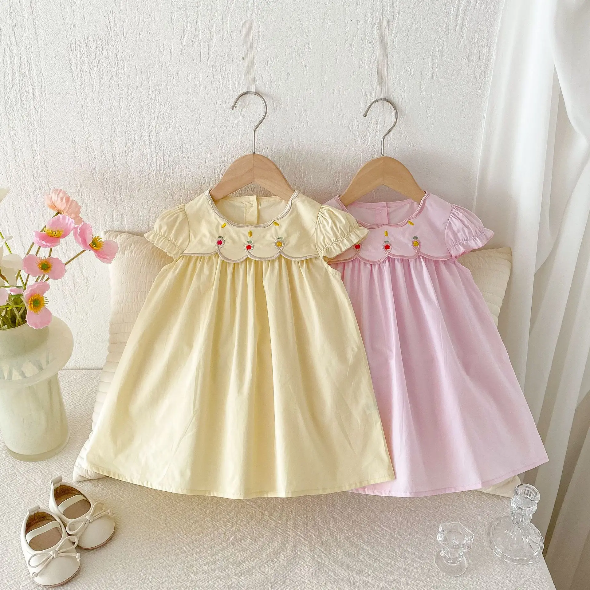 

Girls Embroidered Dress Fashion Korean 2025 Summer New Cute Sweet Casual Loose Flower Embroidered Dress