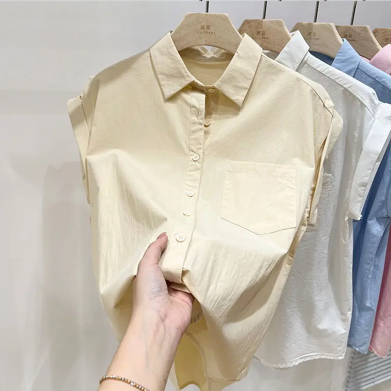 Camicia Casual di moda in stile europeo americano per l'estate 2024 delle donne nuovo Top dimagrante Versatile per il pendolarismo a maniche corte allentato