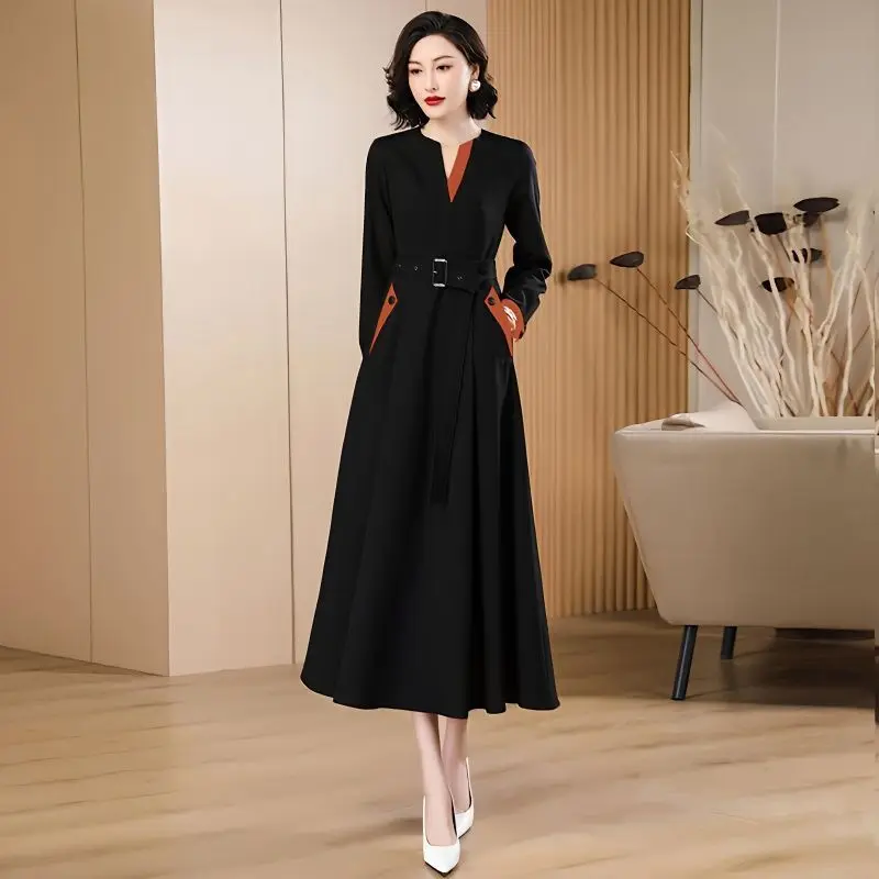 Black Temperament Spliced Dress New Fashion Age Reduction High-end Feeling Slimming Large Display Mid Length Skirt