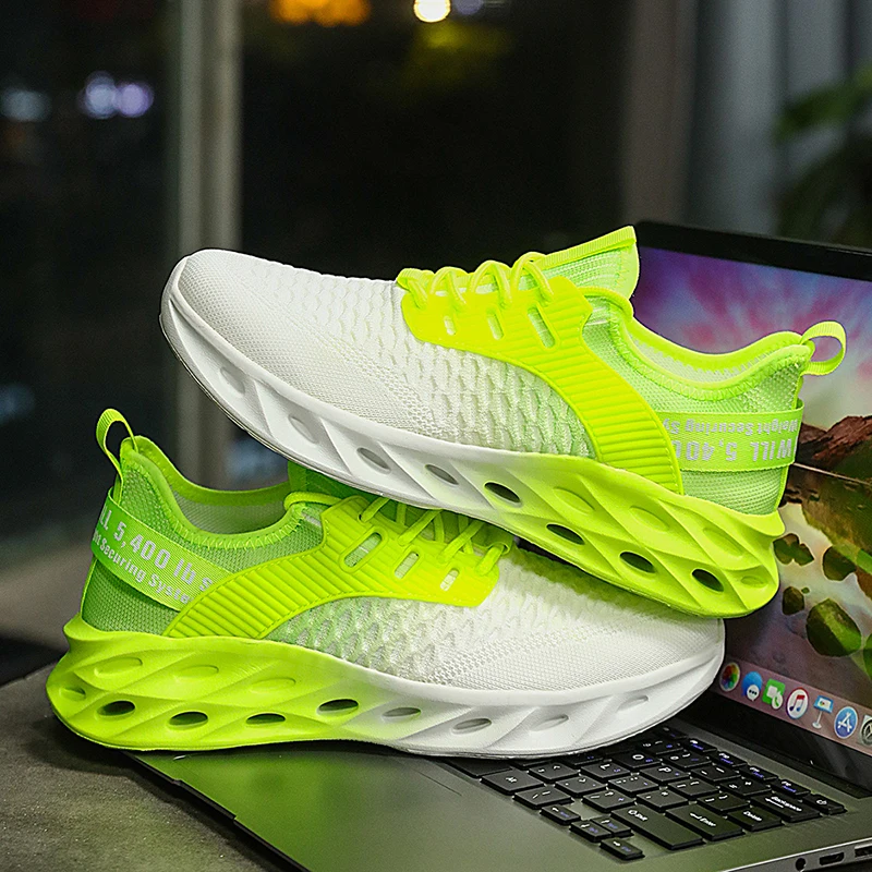 

MAEDEF Men's Training Sneakers Lightweight Breathable Non Slip Walking Shoes for Men Comfortable Athletic Shoes for Hiking Gym