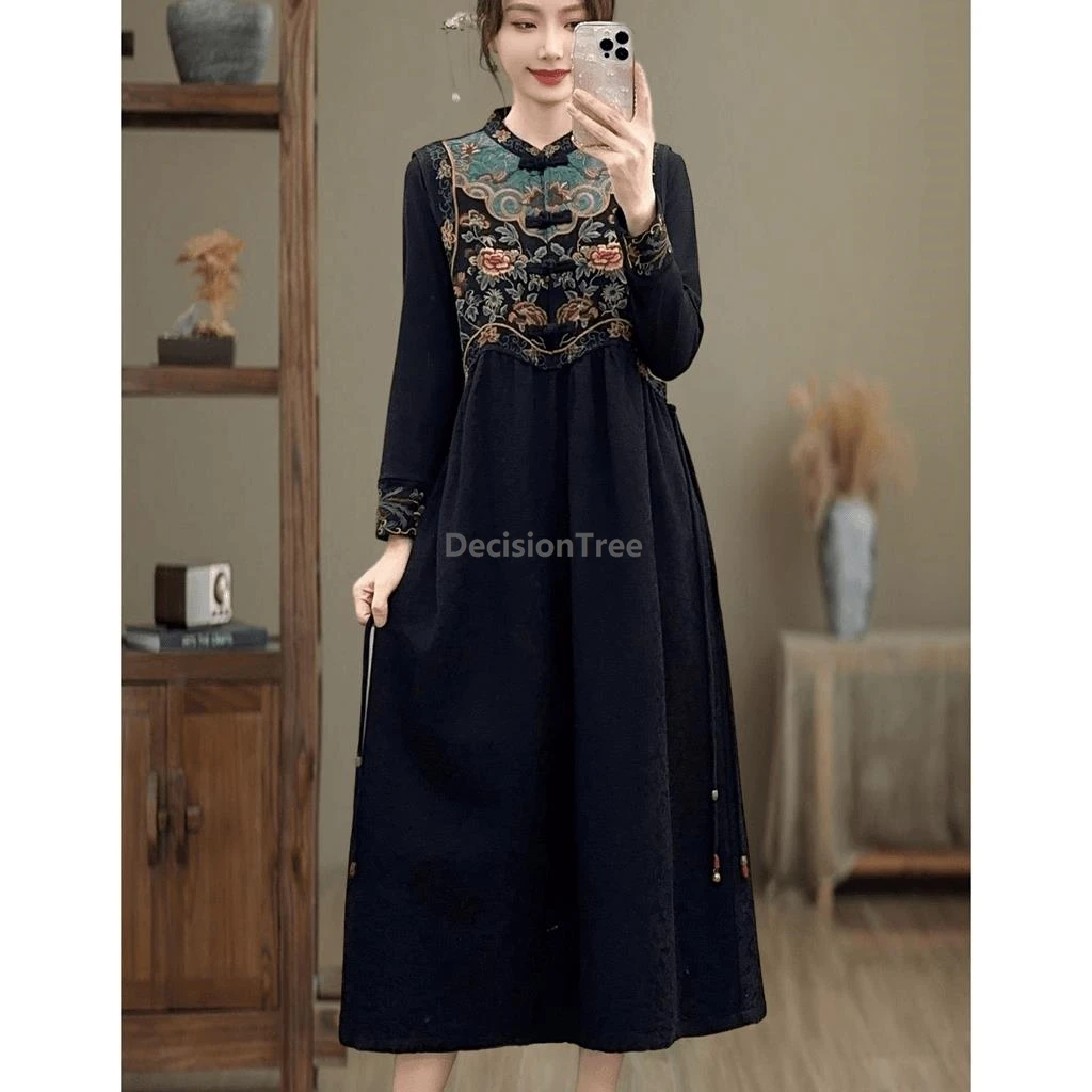 

2025 ethnic style heavy embroideried daily vest dress cotton linen jacquard chinese robe travel photography exquisite dress