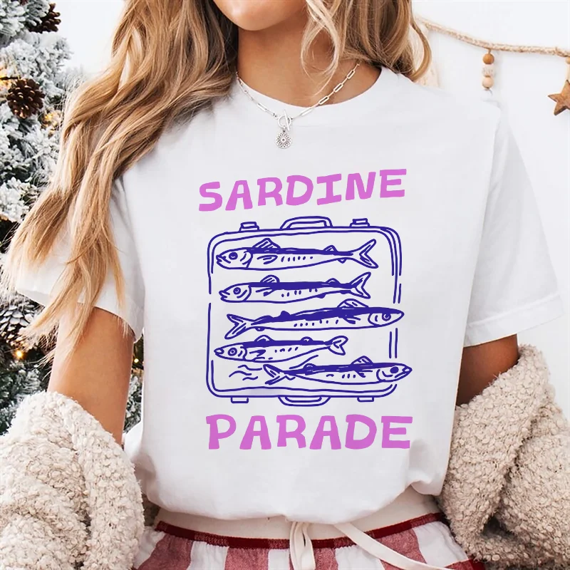 

Футболка 90-х годов с короткими рукавами и рисунком Сардина Парада, повседневный топ с круглым вырезом, женская базовая универсальная женская новая белая футболка