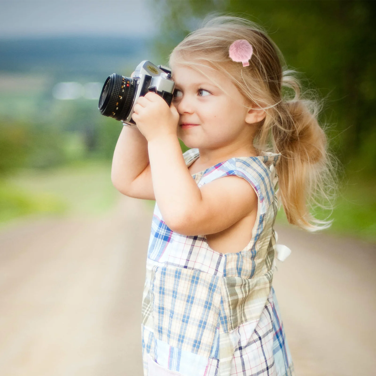 

12Pcs Pompom Hair Clips Adorable Ball Barrettes for Toddlers First Birthday Photo Props Pompom Hair Clip Pom Fur Clips