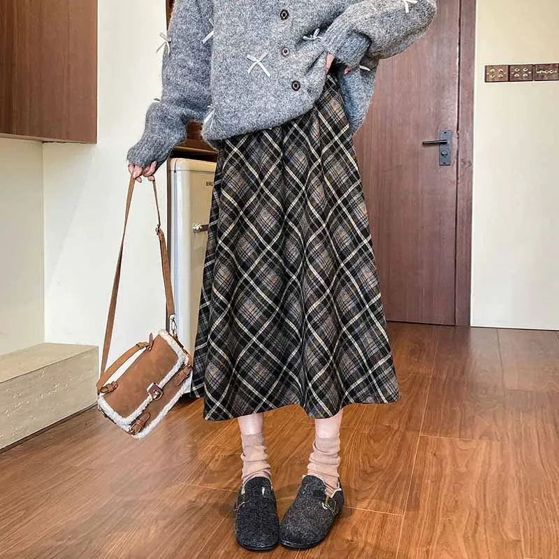Fall Winter Vintage Checked A-Line Skirts Female Woolen Thick High Waist Long Skirt for Woman Korean Street Pleated Plaid Skirts