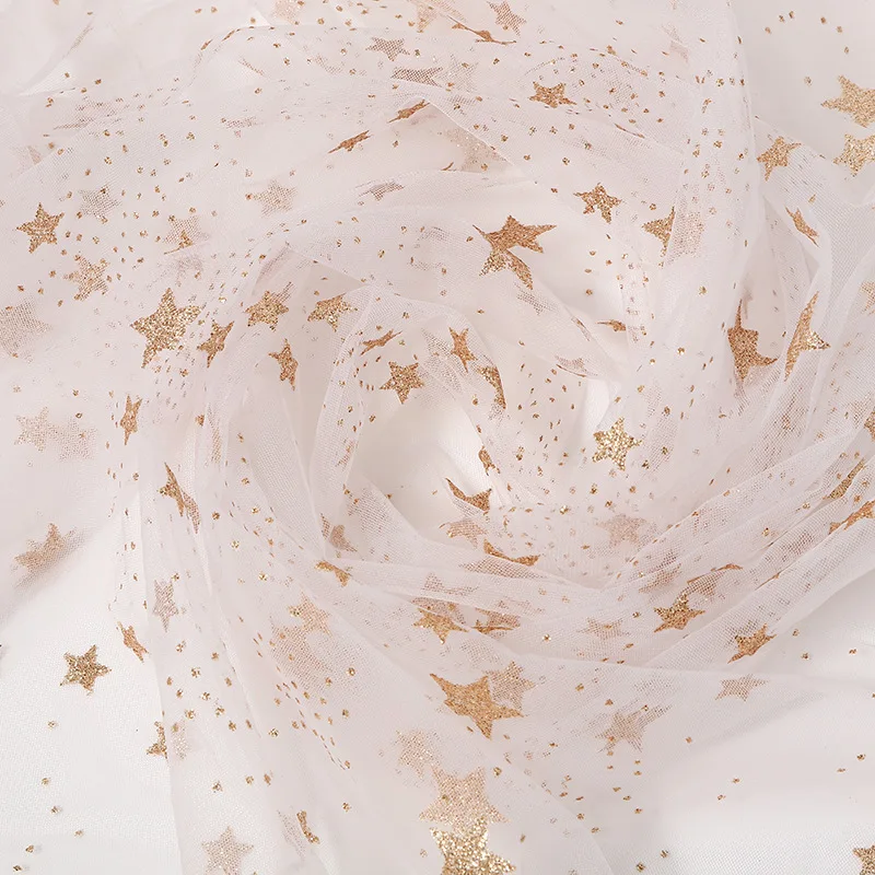 Błyszcząca złota brokatowa pięcioramienna gwiazda z siatki Tkanina dekoracyjna na Halloween Odzież dziecięca Jasna przędza w proszku w kształcie gwiazdy