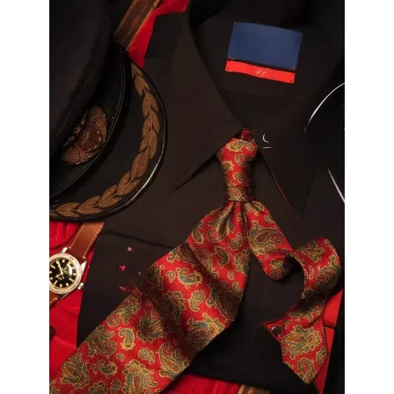 Pointed turtleneck haute couture embroidered knight presbyopia black shirt