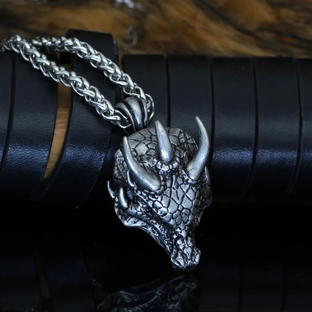 New Simple Sense of Design Fashion Vintage Viking Dragon Battle Triangle Dragon Head Pendant Necklace Men's Party Trend Jewelry