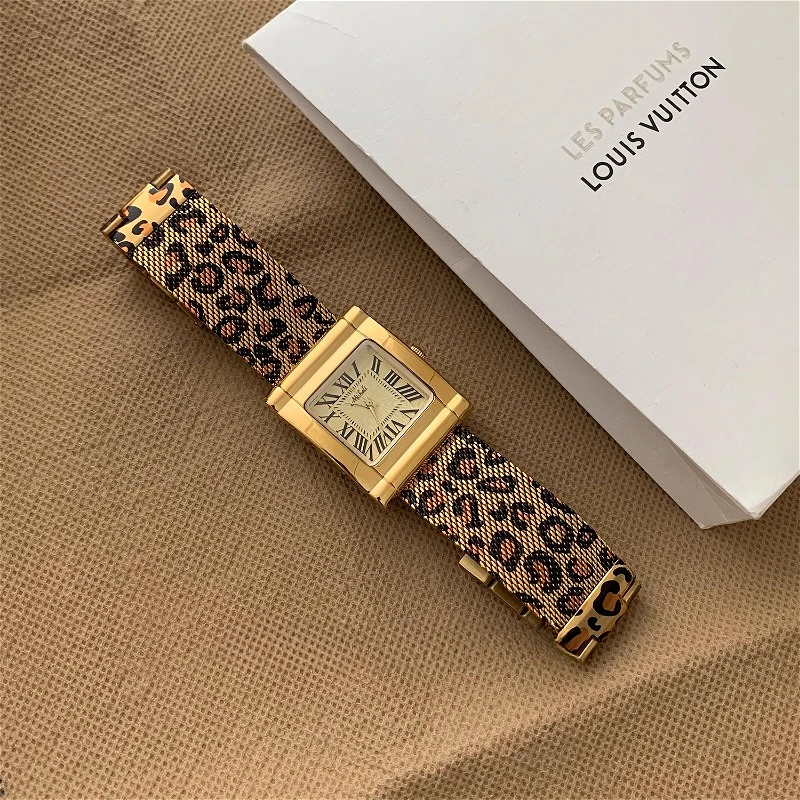 Women\'s Watch Square Dial Quartz Watch Personalized Leopard Pattern Band Fashion Luxury Watch Gift for Lovers Wrist Watch