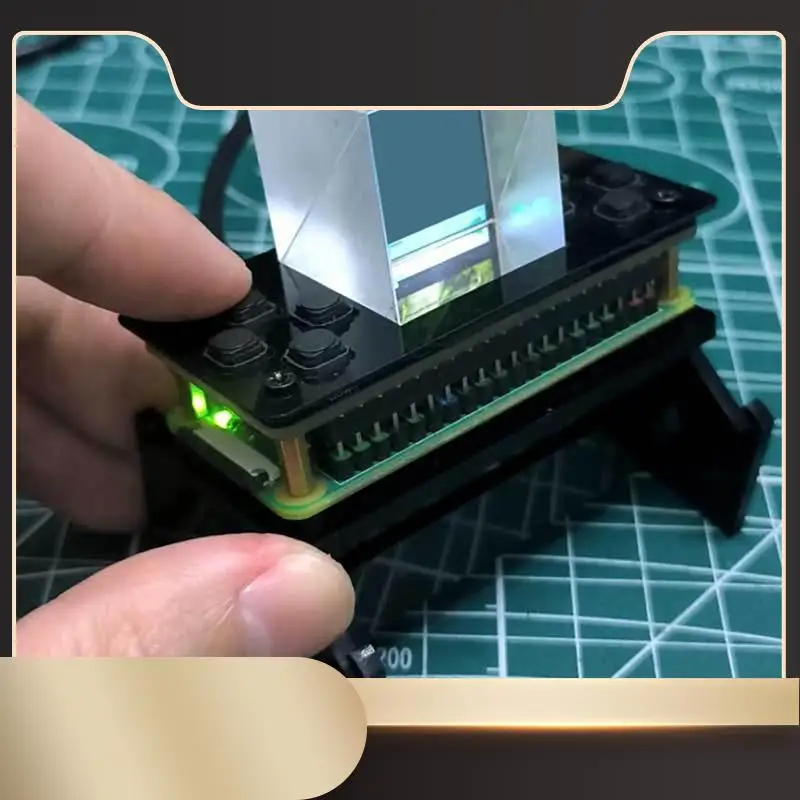 

1,3-дюймовый ЖК-дисплей 3D для Raspberry Pi Zero 3D Game Mini TV с преломляющей призмой для Raspberry Pi Zero-N36R