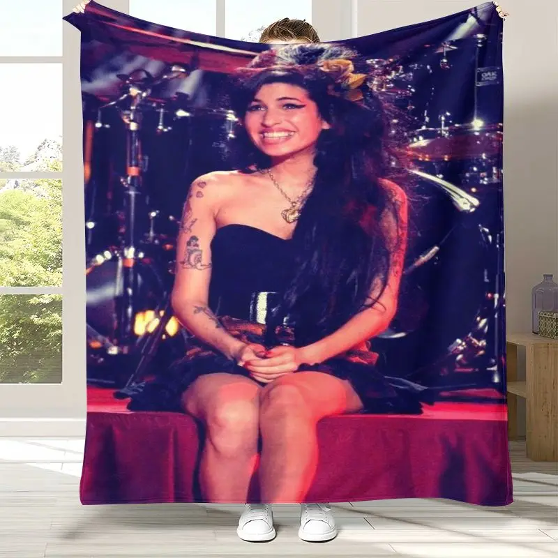 Amy Winehouse Music Singer Soft Flannel Throw Blanket,Cozy Warm Blanket for Bed,Sofa,Living Room,Picnic,Camping,Home Decor,Gift