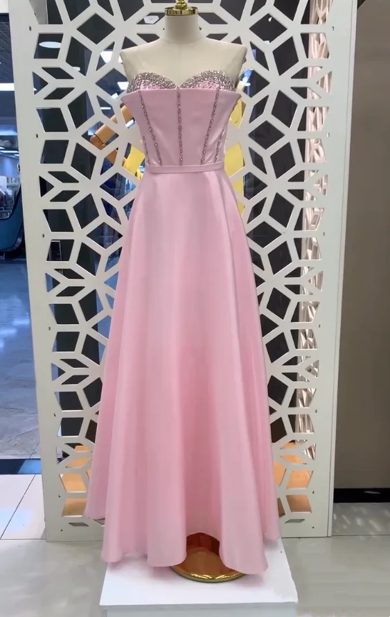 تخصيص Charmeuse حجر الراين الدانتيل متابعة ألف خط فساتين متوسطة الطول مناسبة مخصصة أنيقة عالية الجودة مساء حزب ثوب التألق